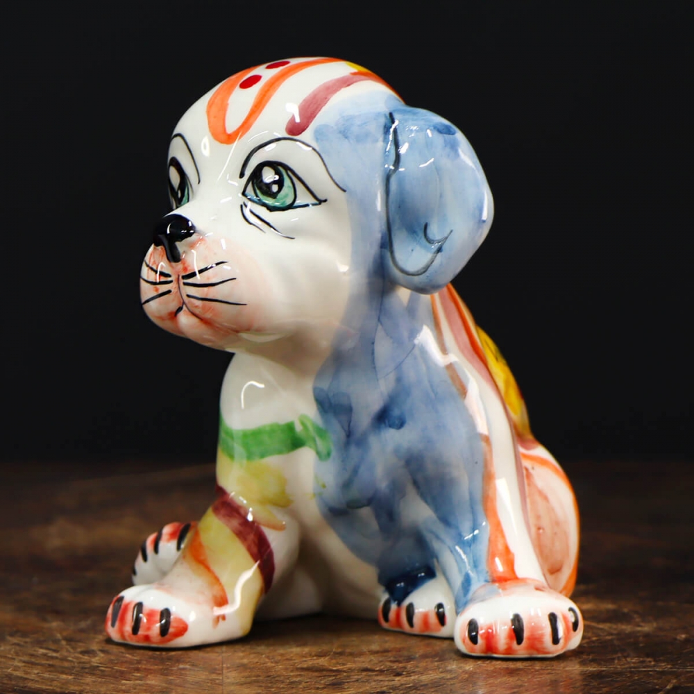 Figure De Pin Clair Sculpture De Chien Dans Le Bois Avec Beaucoup De Fond Sombre Ai Generative 39620911