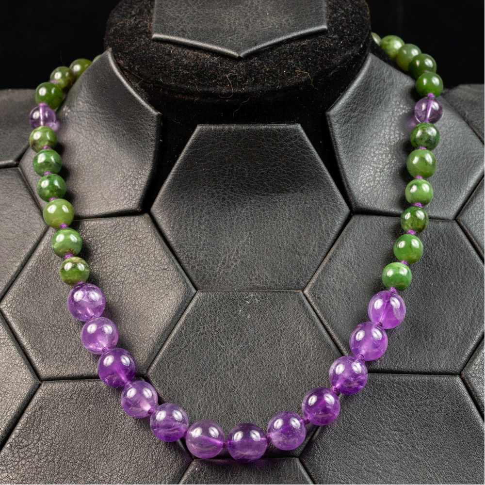 Collier Ras Du Cou En Pierres Naturelles (Jade, Améthyste, Quartz, Hématite) - Neuf Jamais Porté