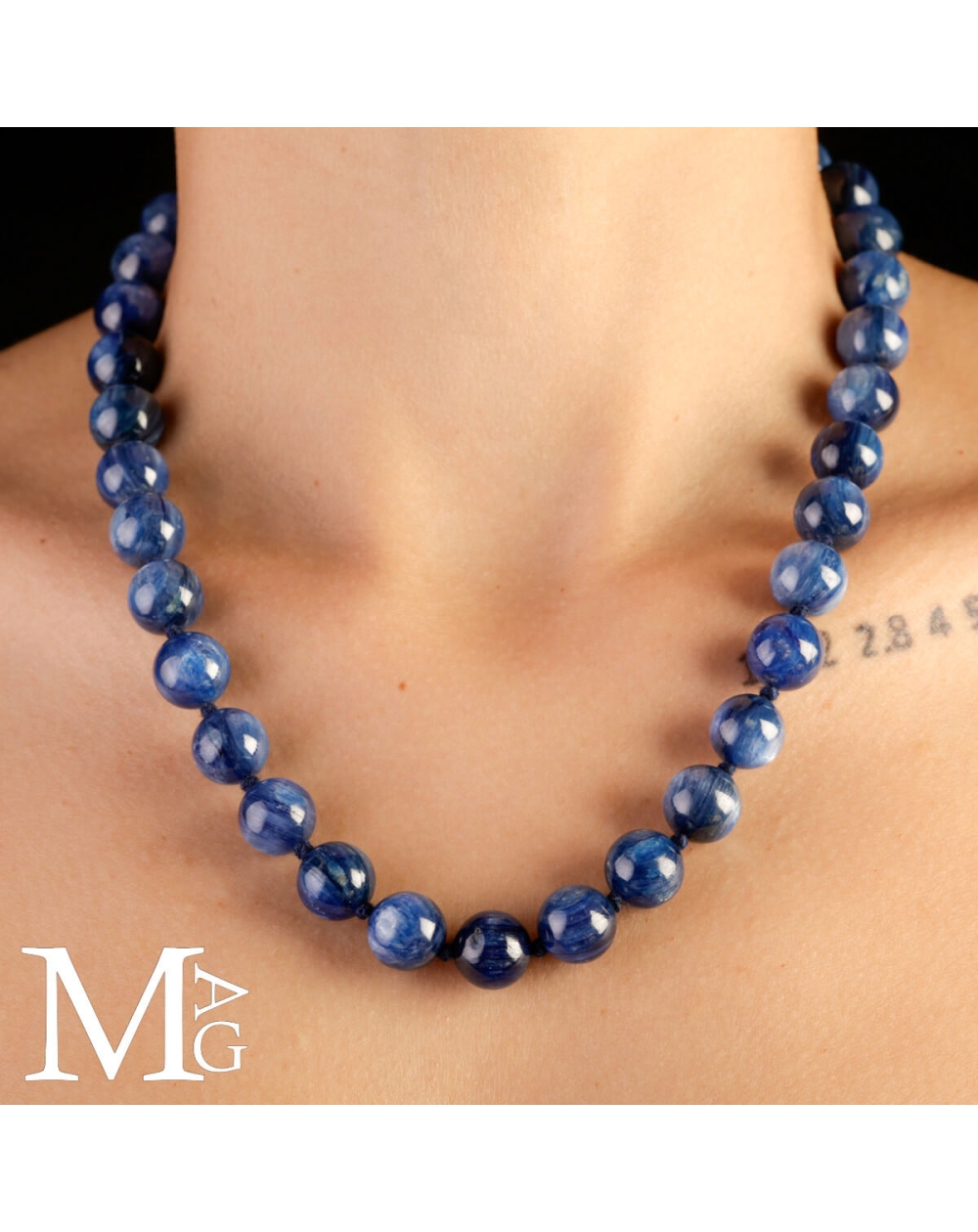 Collana Con Fiori E Perle Tonde - Gioielli - Collane - Di Silviabijoux