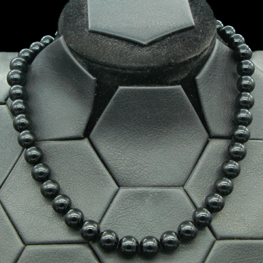 Necklace with 10 mm Black Onyx Beads.