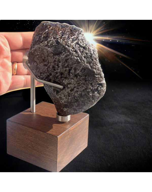 Meteorite Campo del Cielo da 2,5 kg su Base in Leg...