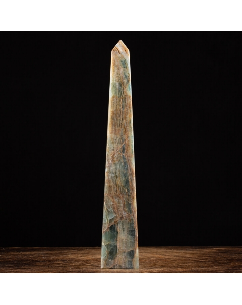 Obelisk in Agate