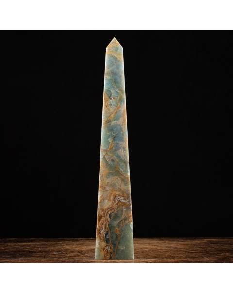 Obelisk in Agate