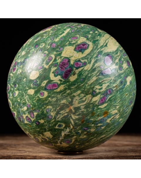 Ruby-Fuchsite sphere