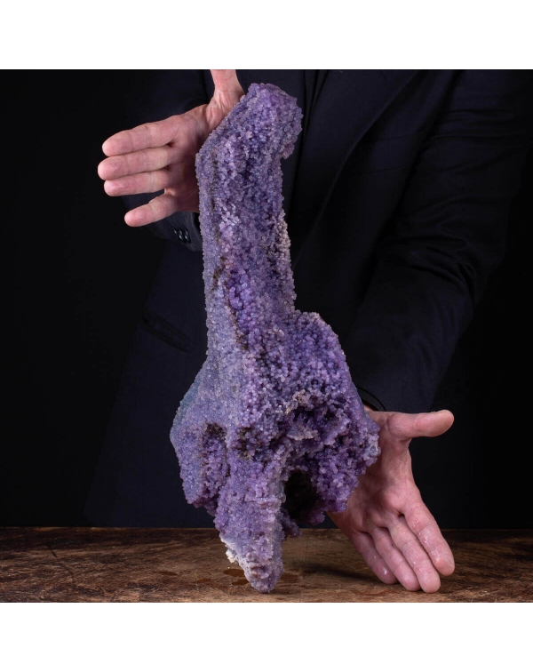 extraordinary Purple Chalcedony formation