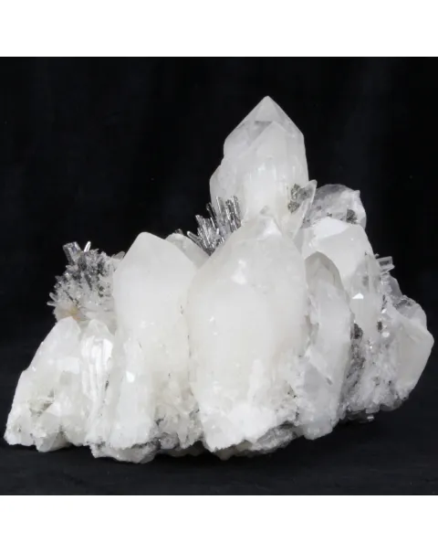 Quarzo con Hubnerite