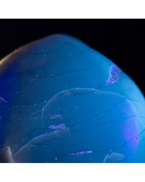 Eredità Geologica di Sumatra : Ambra Blu