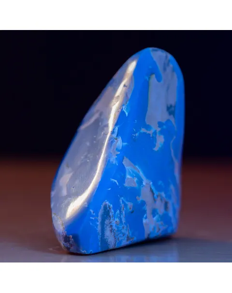 Campione di Ambra Blu di Sumatra.
