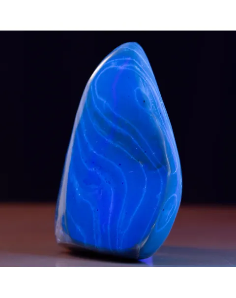 Esemplare di Ambra Blu Indonesiana da Sumatra.
