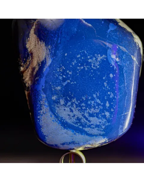 Ambra di Sumatra – La fluorescenza fossile della resina.