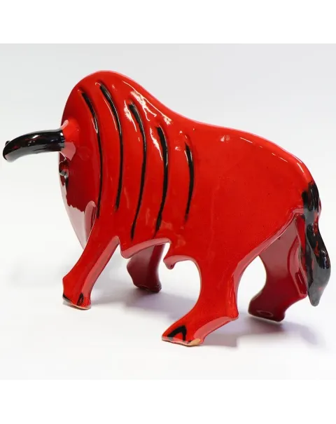 Scultura Taurus in Ceramica