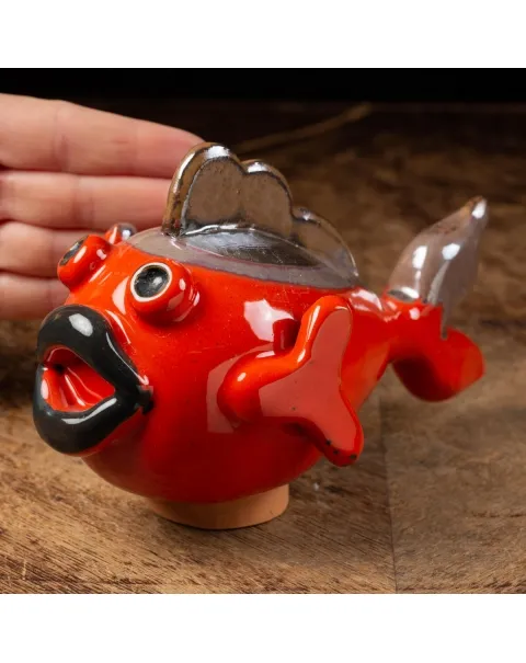 Scultura Pesce in Ceramica