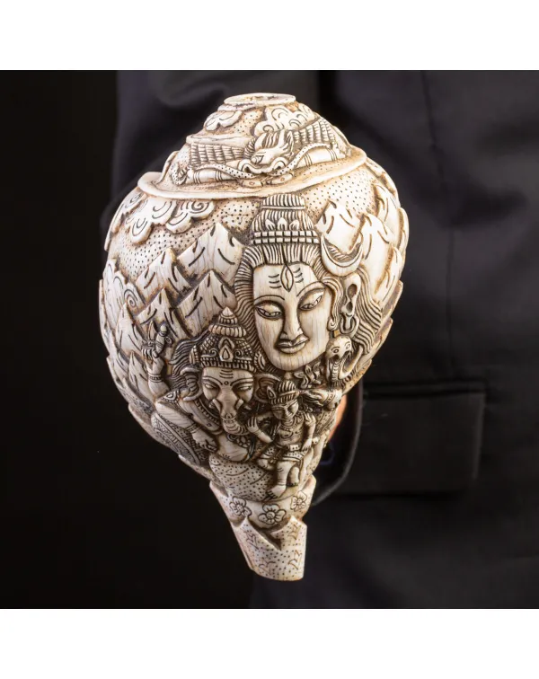 Conchiglia Tibetana Intagliata - Shankha Sacro.