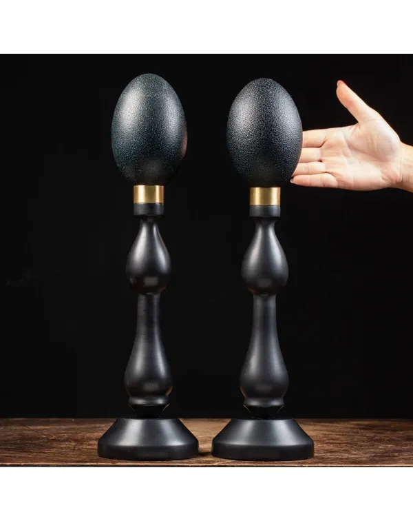 Uova di Emù su base in legno e ottone