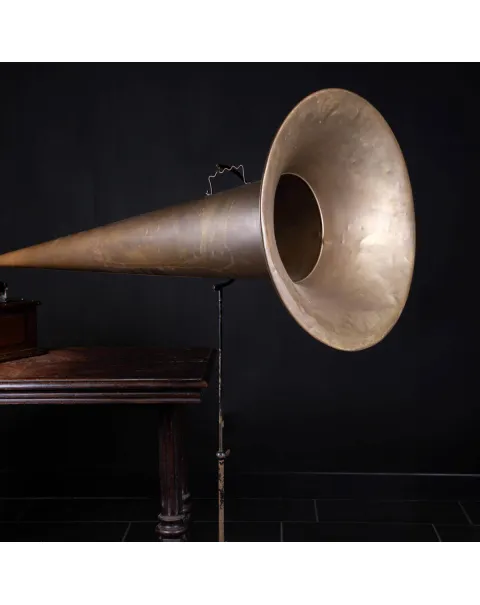 Fonografo Edison con tromba extra large, 1901-1903