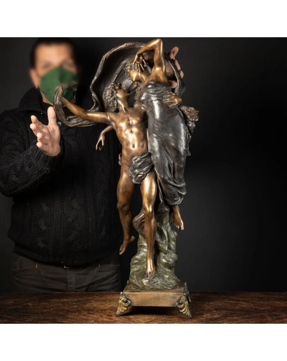 Scultura Bronzo Amore al Vento