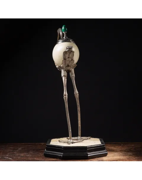 Scultura Gru in Argento con corpo in uovo di Struzzo - Anthony Redmile