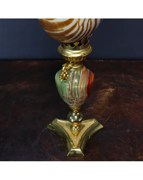 Nautilus Pompilius su Piedistallo
