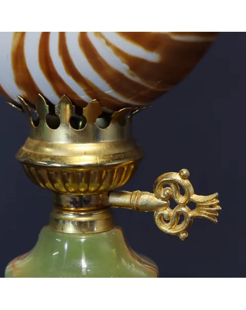 Nautilus Pompilius su Piedistallo