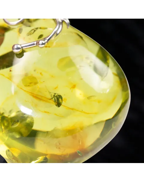 Ciondolo in Argento - Goccia di ambra verde dei Caraibi.