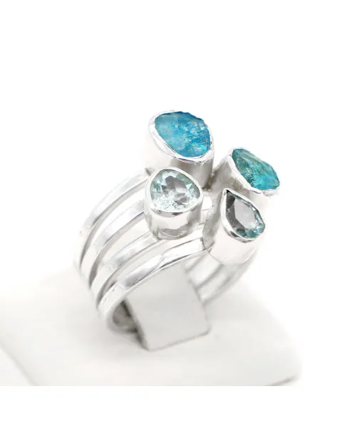 Anello con Acquamarina e Apatite Blue