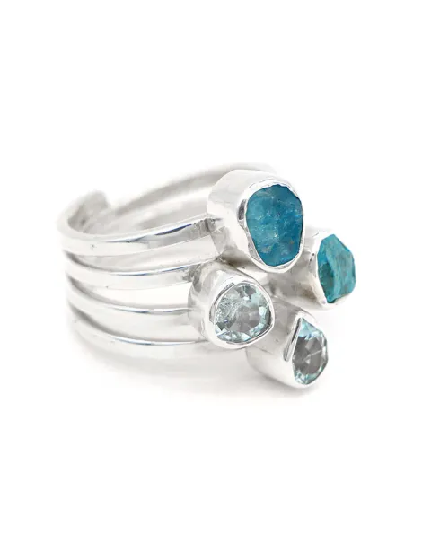 Anello con Acquamarina e Apatite Blue