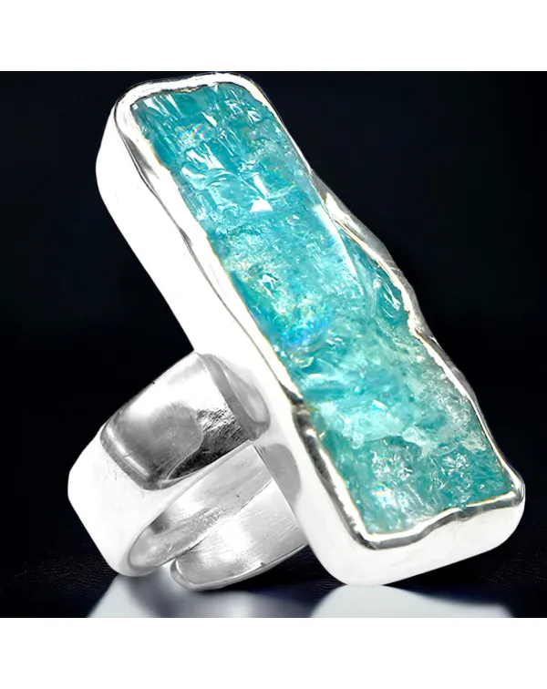 Anello in Argento con Acquamarina Grezza: Bellezza...