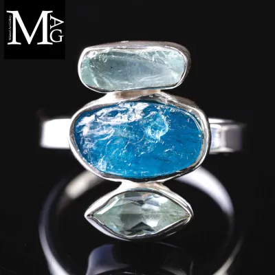 Anello in argento 925 con Apatite e Acquamarine.