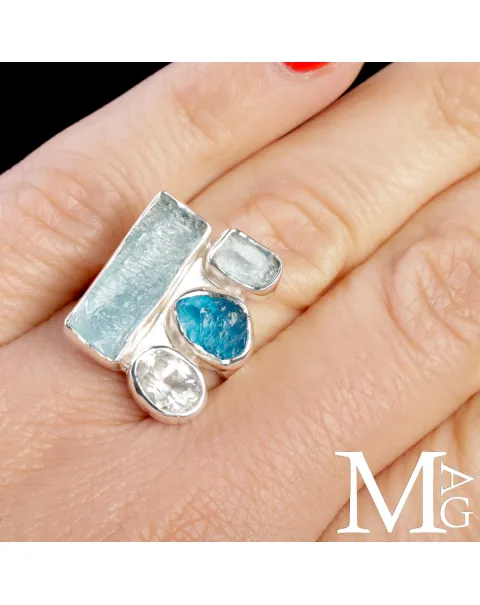 Anello in Argento con Acquamarina e Apatite Naturali
