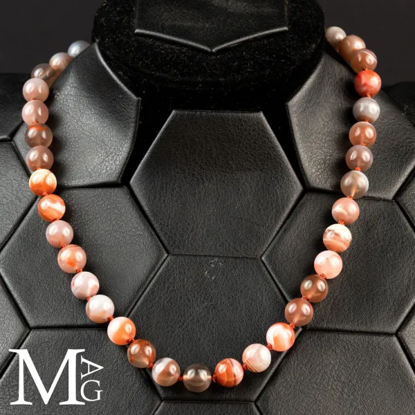 Collana in Agata Rossa del Botswana – Toni caldi e venature uniche