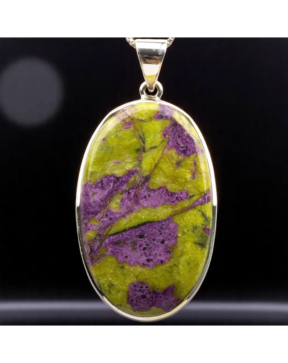 Ciondolo in argento con cabochon di Atlantisite..