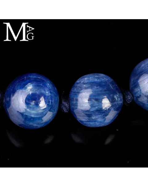 Collana in perle di Cianite africana – Eleganza blu intenso