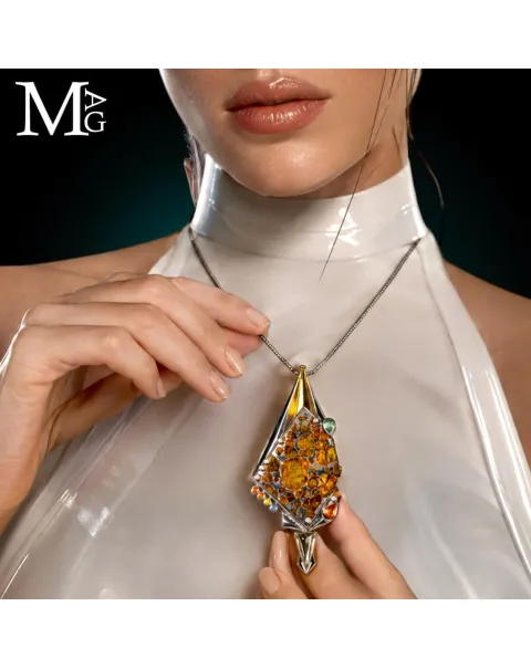 Gioiello Unico - Argento con Meteorite Pallassite Sericho, Diamanti e Zaffiri Multicolore