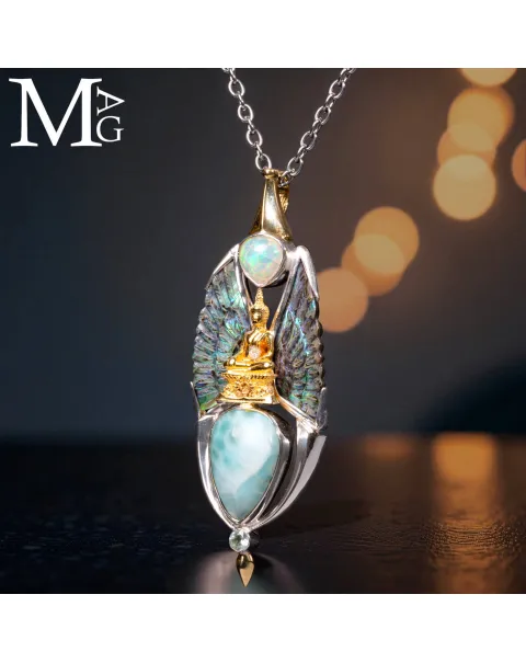 Gioiello in Argento con Buddha, Larimar, Opale, Paua Shell e Diamantino.