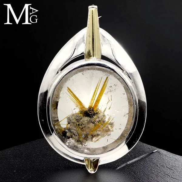 Ciondolo in Argento con Quarzo Rutilato – Design Moderno.