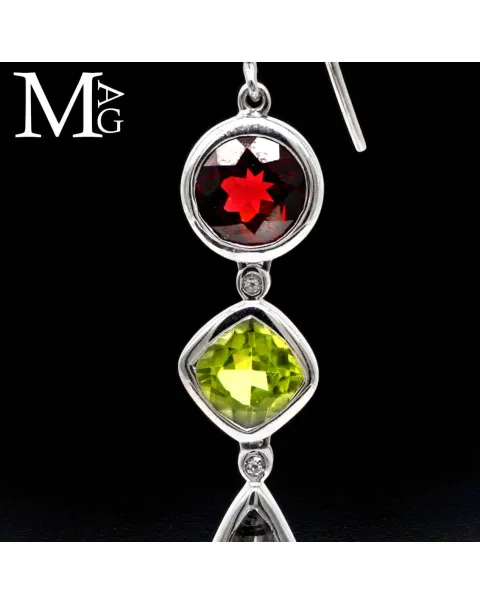 Orecchini in Argento con Granato, Peridoto, Quarzo Tormalinato e Diamantini.