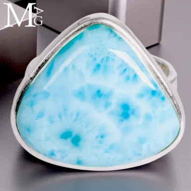 Anello in Argento con Larimar Naturale.