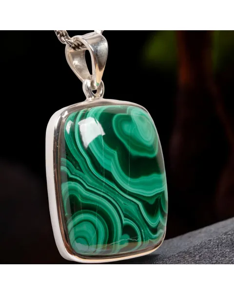 Ciondolo Quadrato in Argento con Malachite.