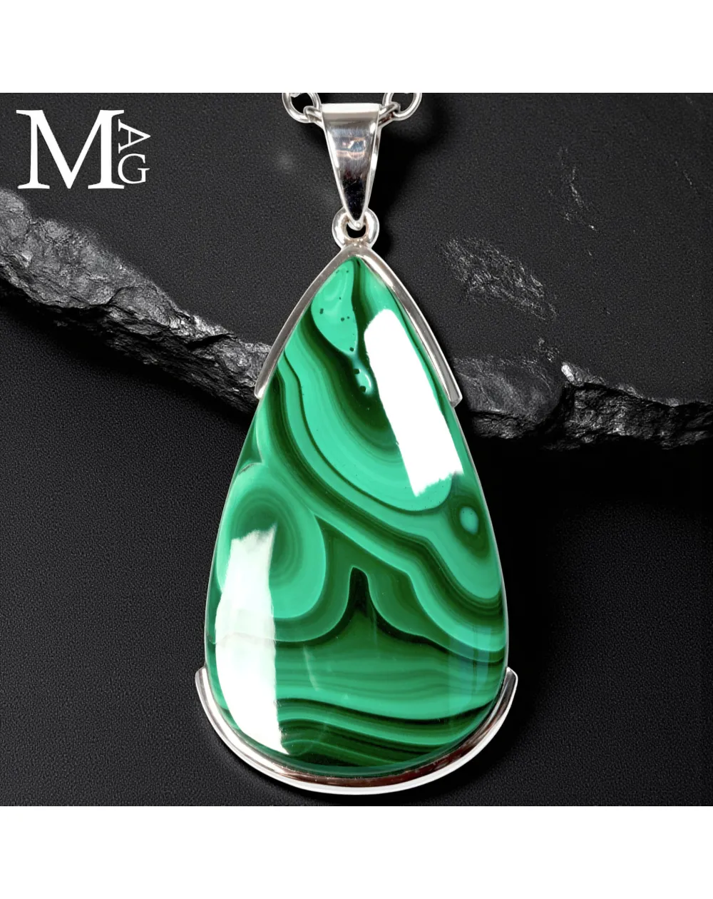 Ciondolo in argento con Malachite