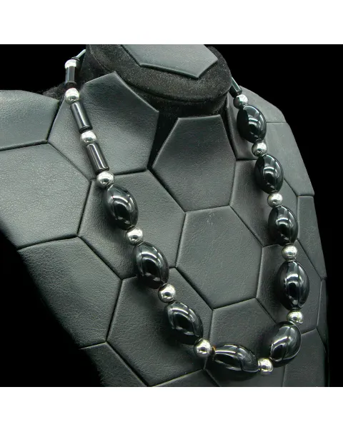 Collana in Onice Nero Messicano e Sfere in Acciaio