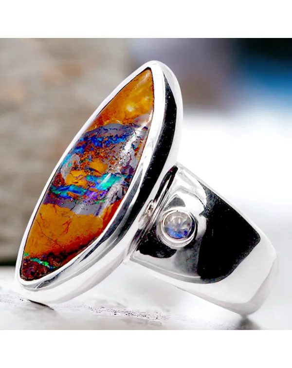 Anello Opale Boulder Australiano.