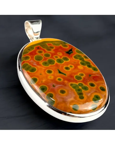 Ciondolo in Argento con Cabochon di Diaspro Oceanico Orbicolare 8th Vein.