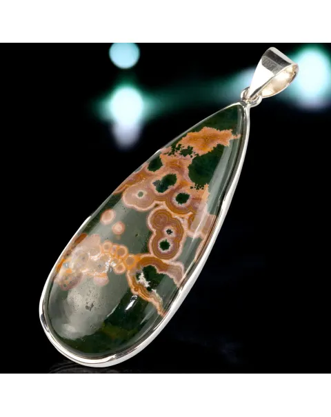 Elegante Ciondolo in Argento con Diaspro Oceanico Orbicolare.