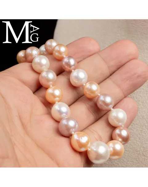 Collana Multicolore di Perle di Acqua Dolce.