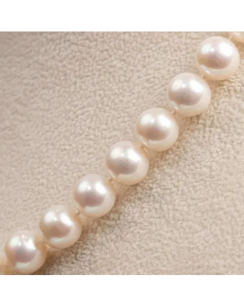 Collana di Perle d'Acqua Dolce: L'Incanto dell'Eleganza.