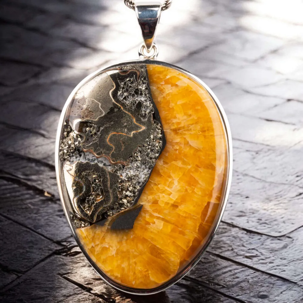 Ciondolo in Argento con Ammonite Fossile Speetoniceras.