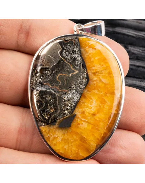 Ciondolo in Argento con Ammonite Fossile Speetoniceras.