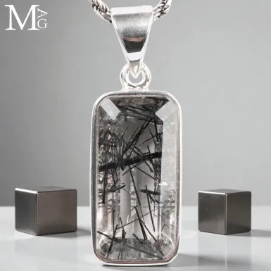 Quarzo Tormalinato – Design Essenziale in Argento ...