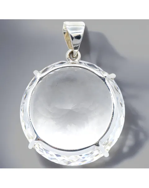 Ciondolo in Argento con Quarzo Extra chiaro Sfaccettato.