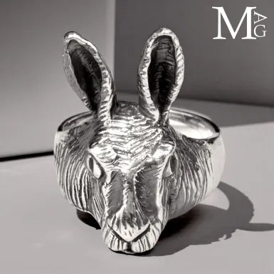 Il Bianconiglio di Alice – Anello Scultoreo in A...
